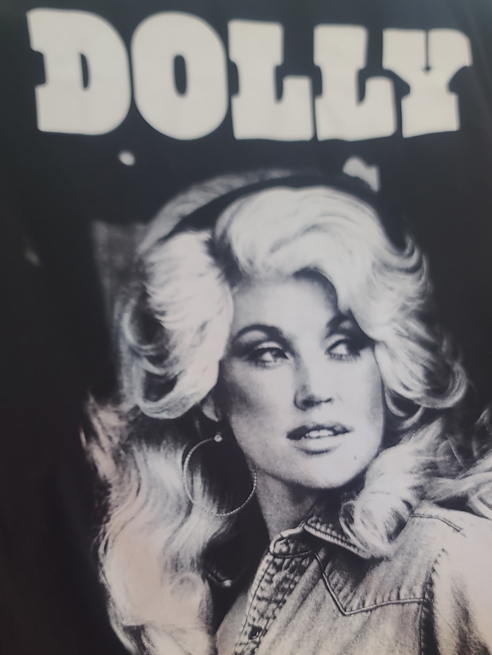 Dolly Parton Graphic Tee Black Size S NWOT 100% Cotton - Picture 2 of 2
